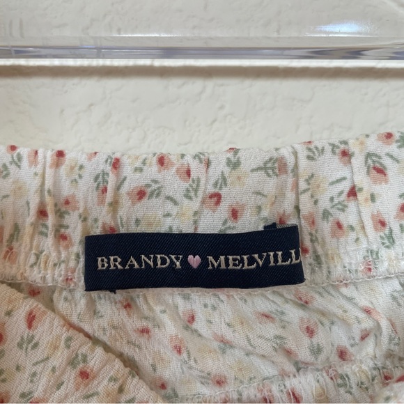 Brandy Melville Floral Izzy Skirt - Picture 5 of 5